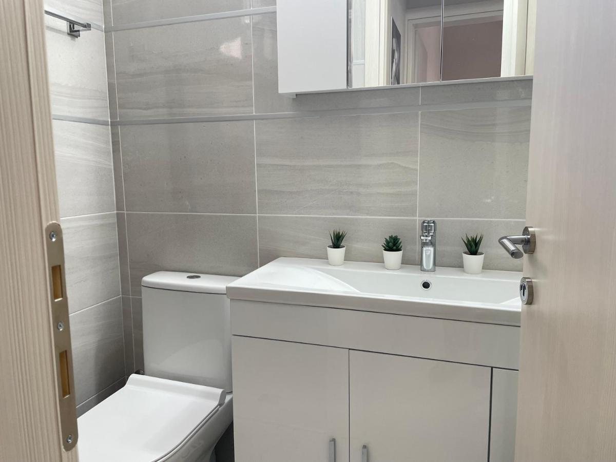 Aiginetan Apartments Aegina Kültér fotó